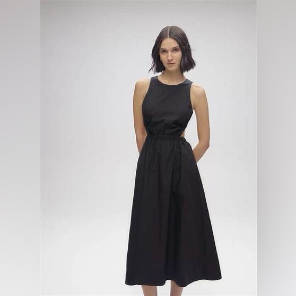 Aritzia Dresses & Skirts - Aritzia Cella Satin Dress